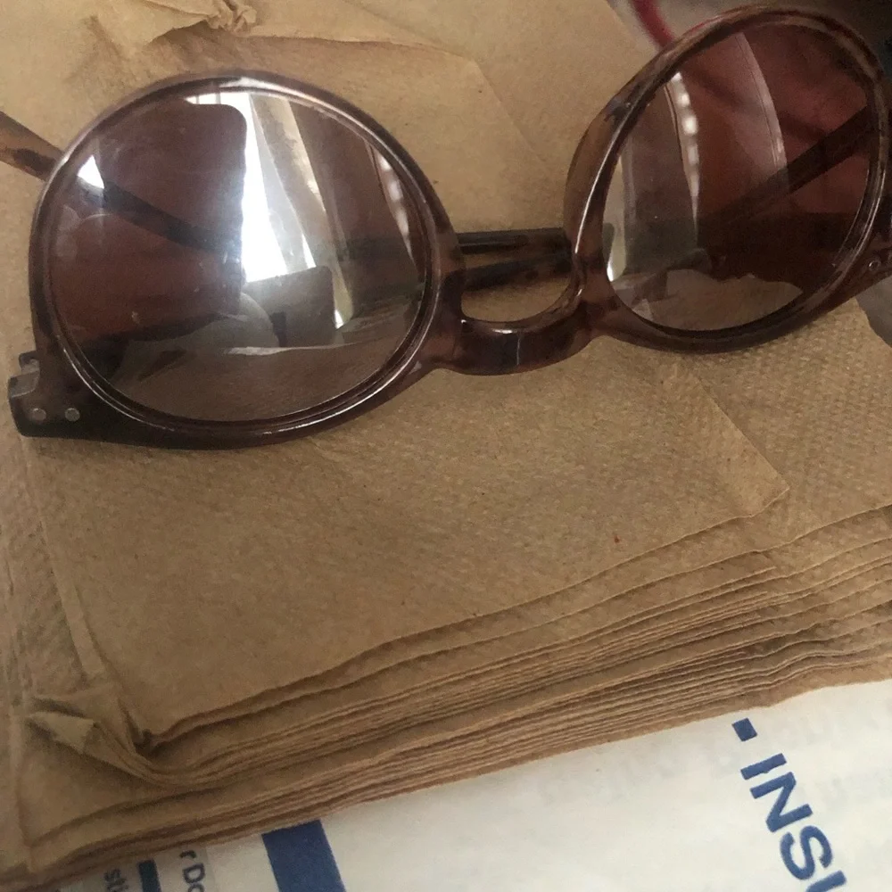Brown Tortoiseshell Round Sunglasses
